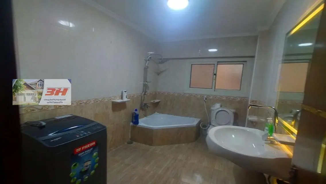 Luxury Apartment with Maid and Study Room