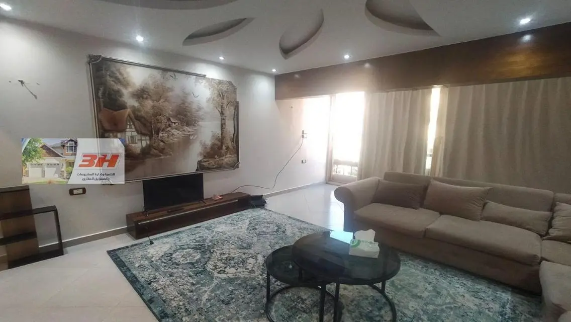 Luxury Apartment with Maid and Study Room