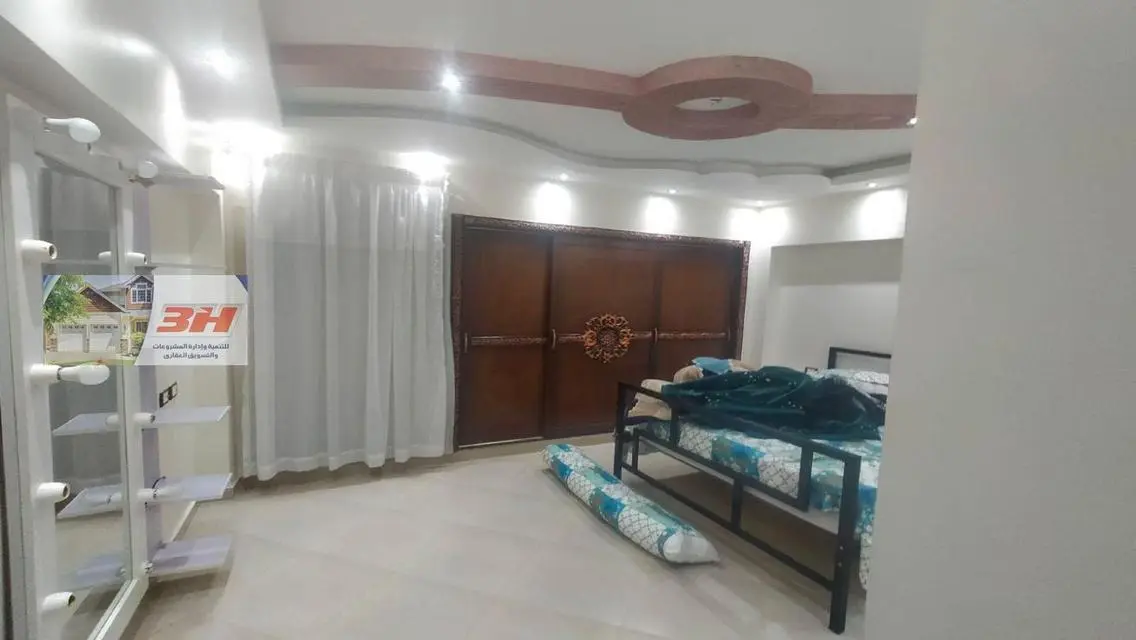 Luxury Apartment with Maid and Study Room