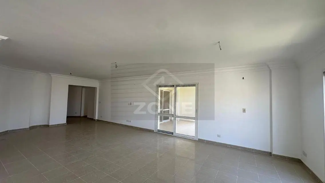 Office in Banks Complex - Madinaty