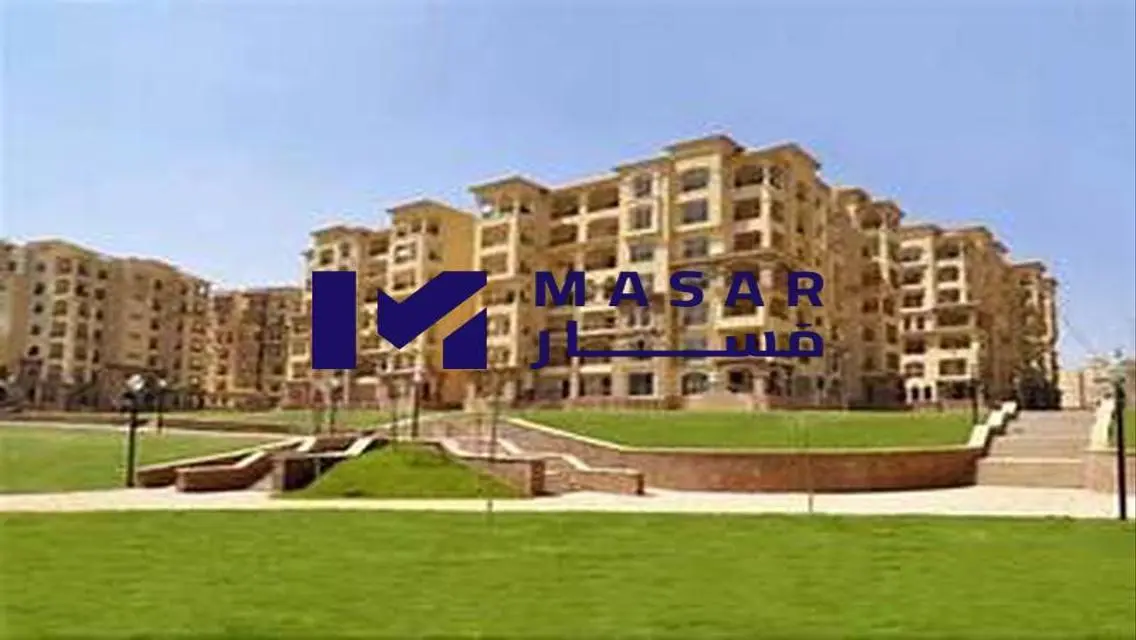 عقار رائع بمساحة واسعة للبيع