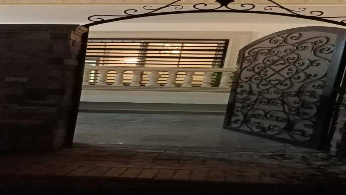شقة فاخرة 10 غرف دراسة - مع إطلالة مميزة
