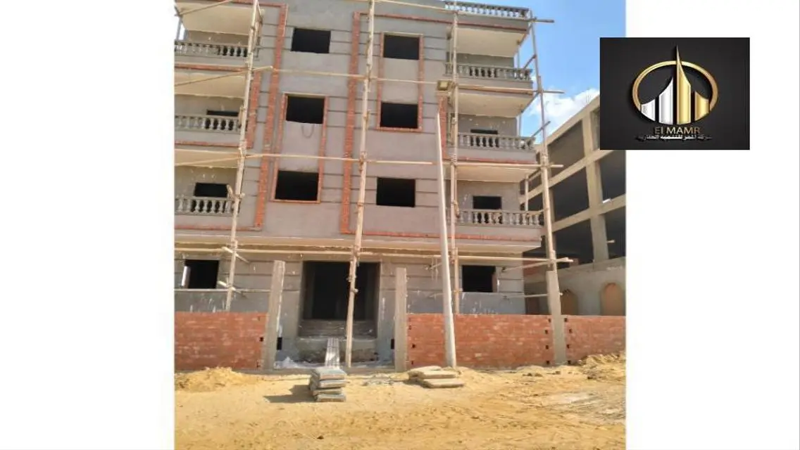 شقة فاخرة للبيع بمساحة ممتازة