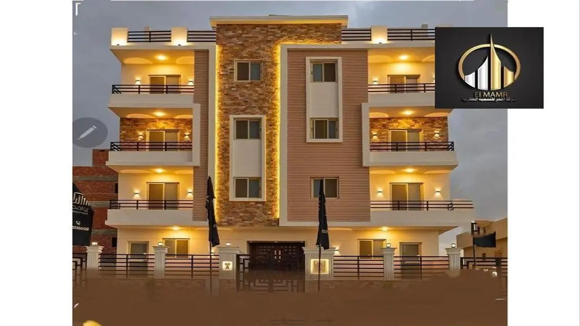 شقة فاخرة للبيع بمساحة ممتازة