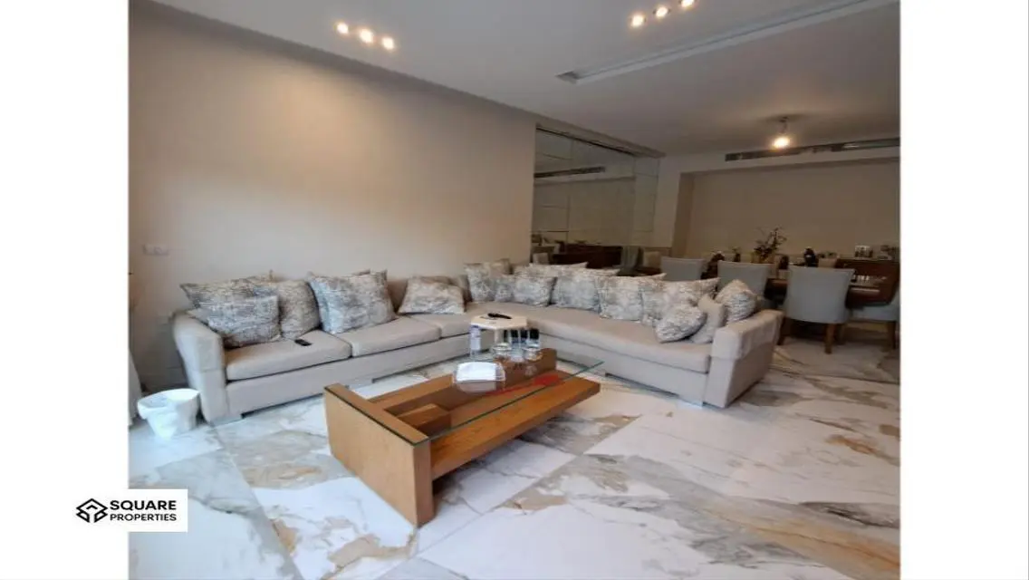Luxury Villa for Sale with Excellent Amenities