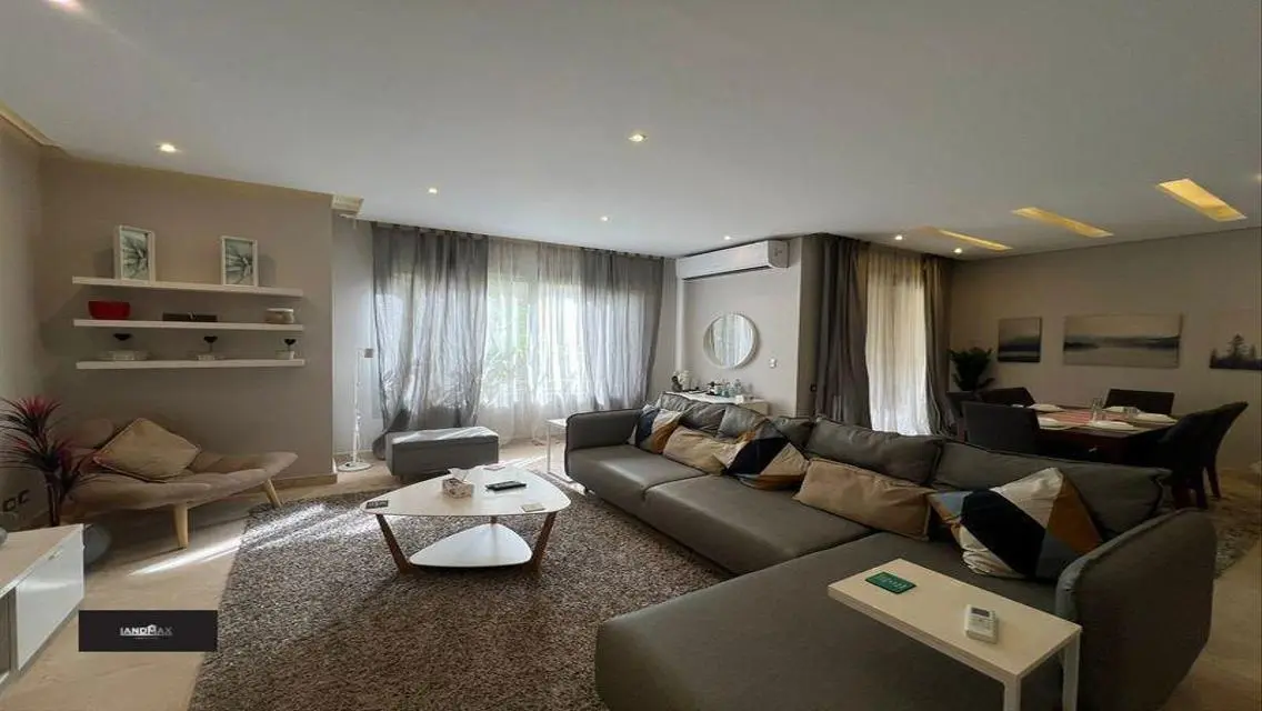 Luxurious Apartment in Prime Location Near Cinemas