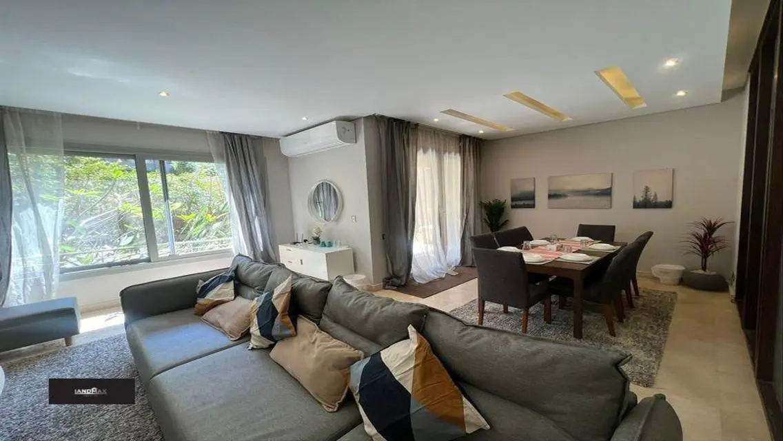 Luxurious Apartment in Prime Location Near Cinemas