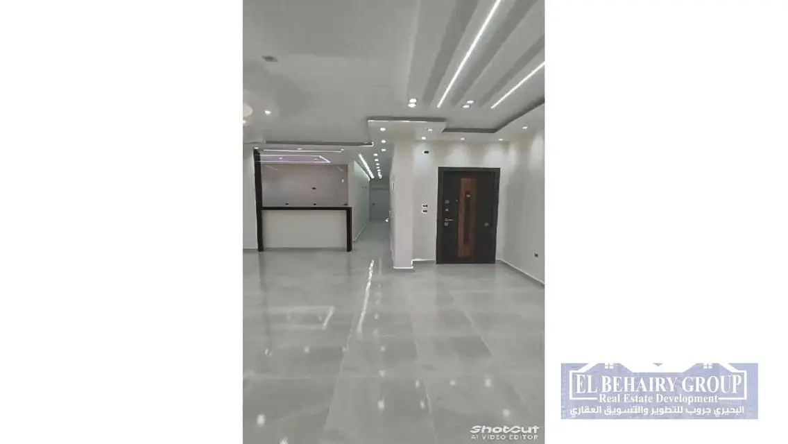 Luxury 2-Bedroom Apartment with Garden