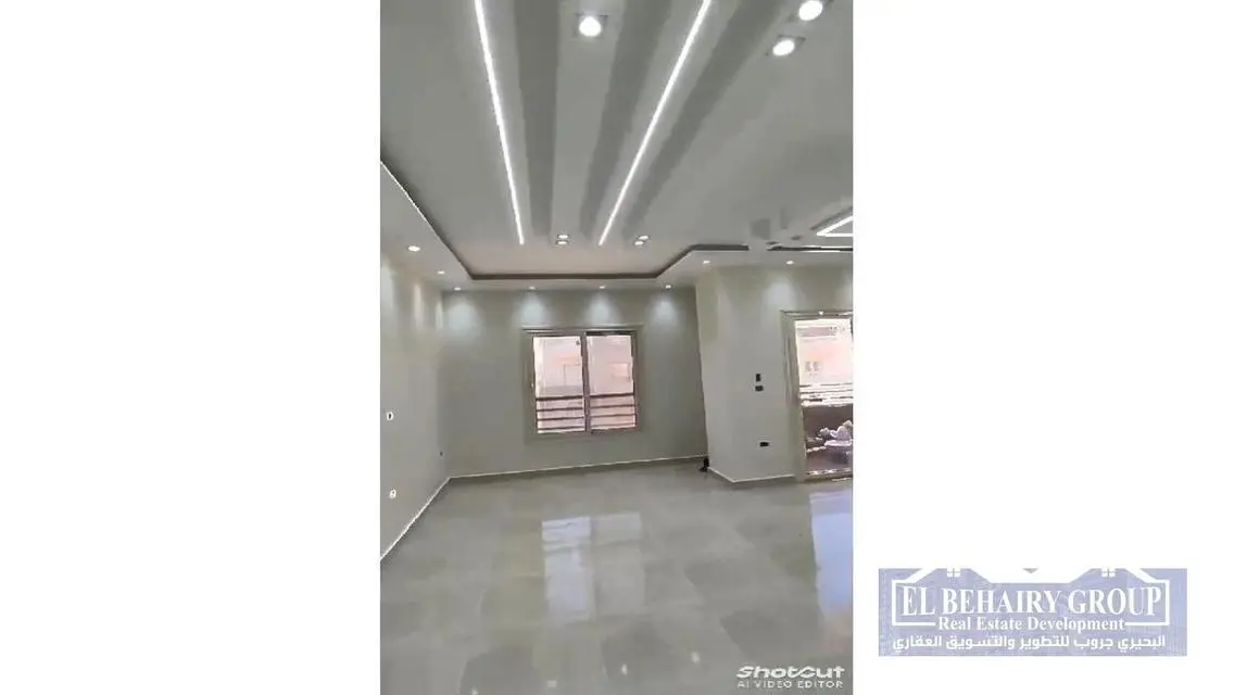 Luxury 2-Bedroom Apartment with Garden