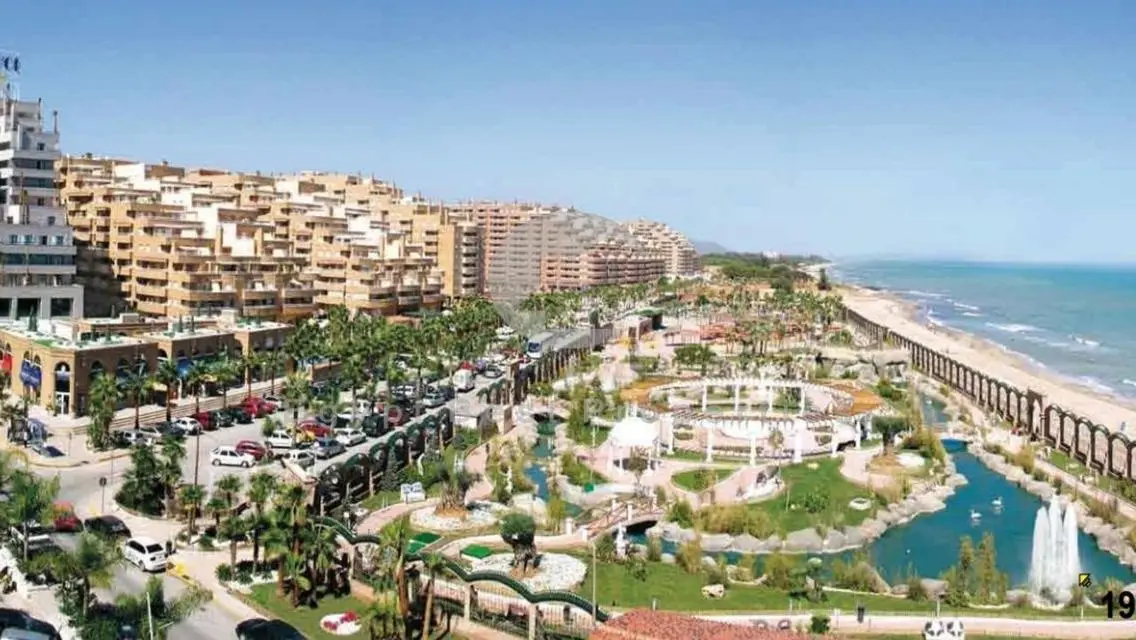 فرصة جديدة في إسبانيا