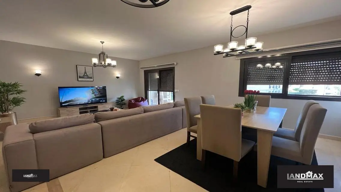 Luxurious Apartment with 200 sqm for Ultimate Comfort