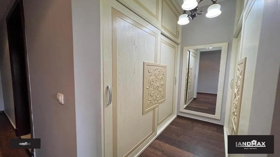 Luxurious Apartment with 200 sqm for Ultimate Comfort