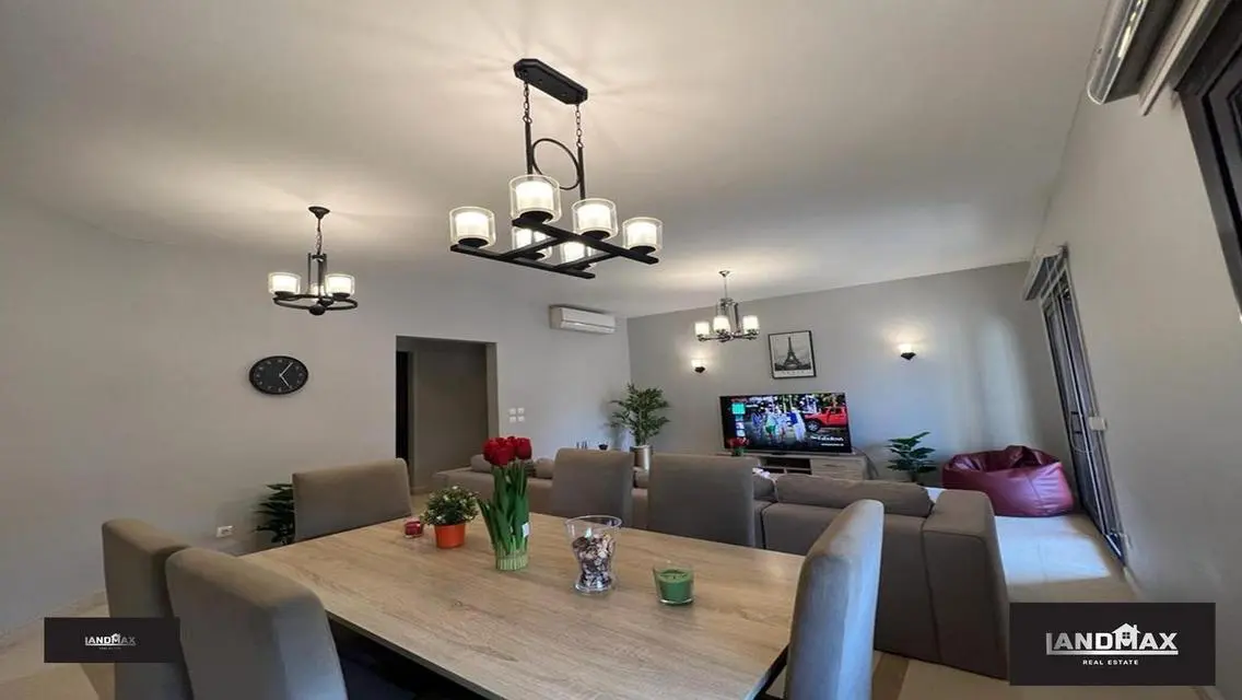 Luxurious Apartment with 200 sqm for Ultimate Comfort