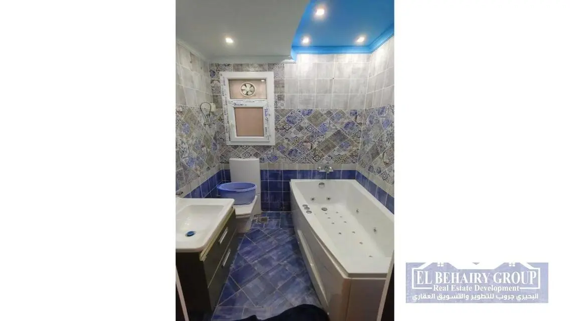 Luxury Apartment with Private Garden for Sale in B3
