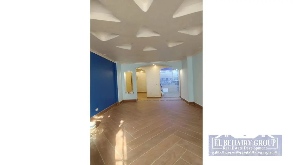 Luxury Apartment with Private Garden for Sale in B3
