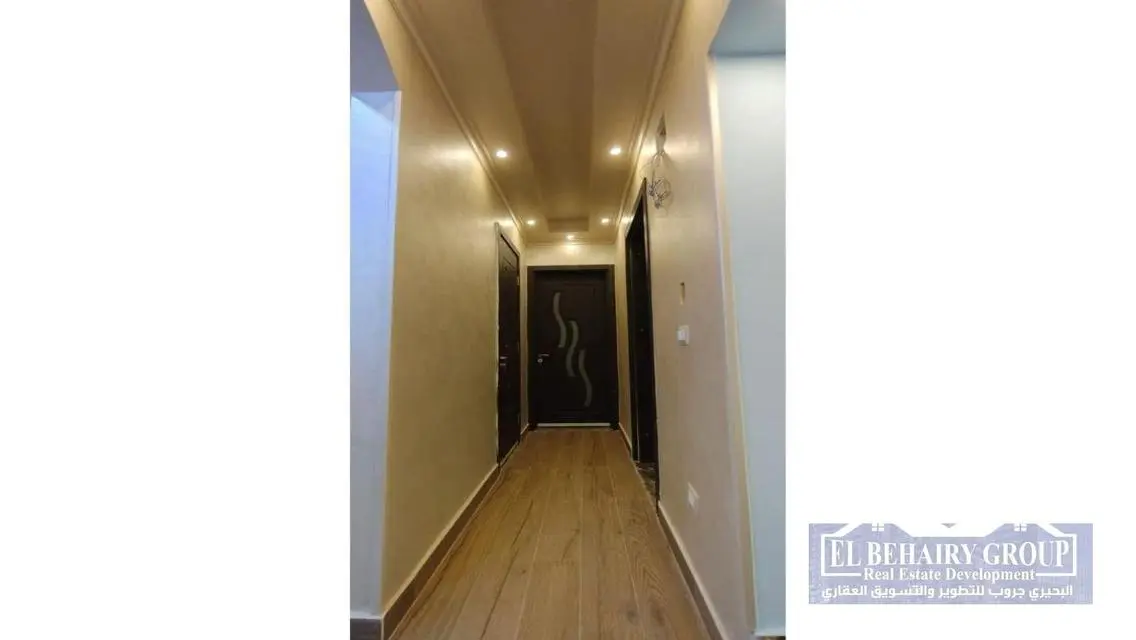 Luxury Apartment with Private Garden for Sale in B3