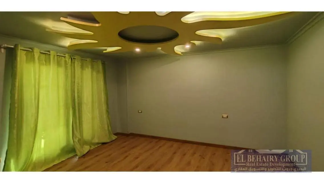 Luxury Apartment with Private Garden for Sale in B3