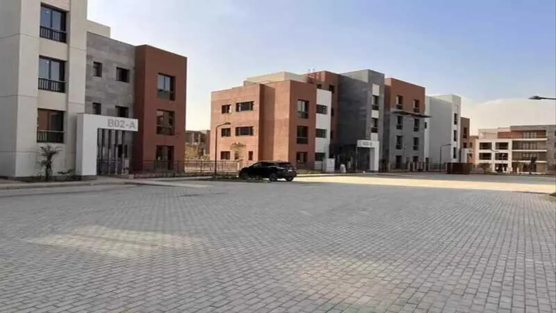 شقة فاخرة مكونة من 3 غرف نوم معamenities استثنائية