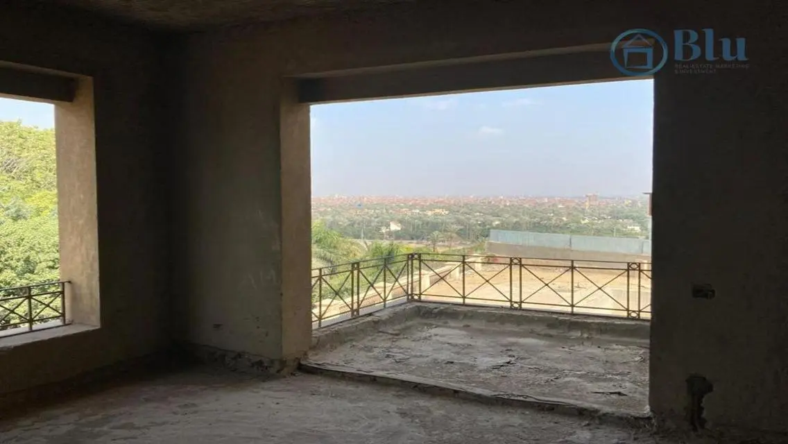 فيلا فاخرة بمسبح خاص وحديقة خاصة