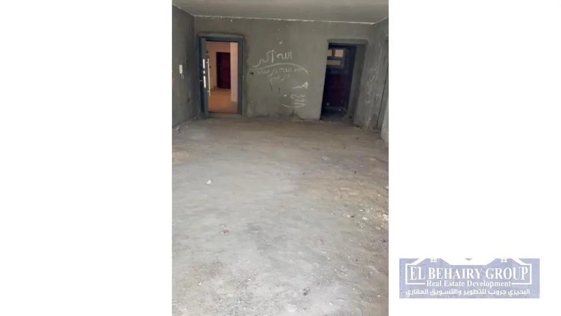 Luxurious Apartment for Sale in Spacious 180 sqm