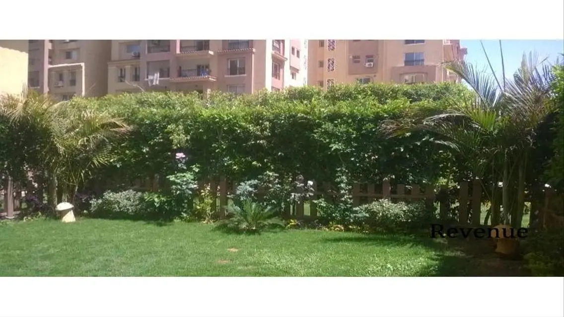 Luxurious Apartment with Private Garden in Prime Location