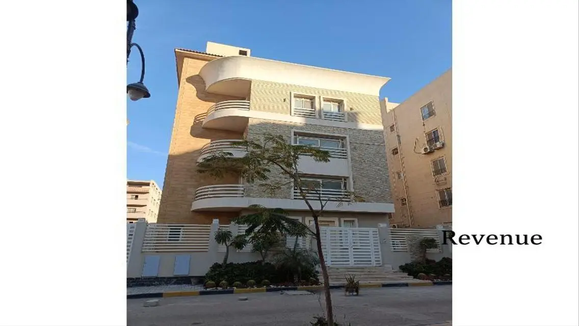 Luxury Villa for Sale on 600 Meters in a Premium Area