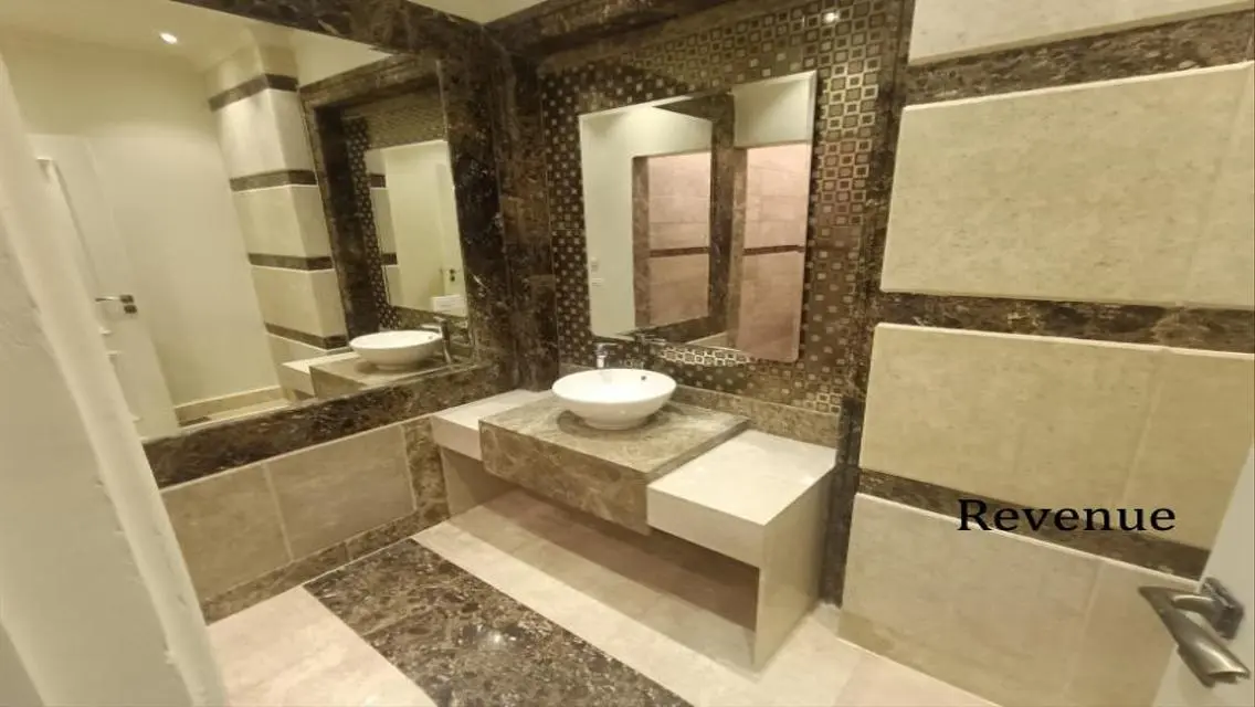 Luxury Villa for Sale on 600 Meters in a Premium Area