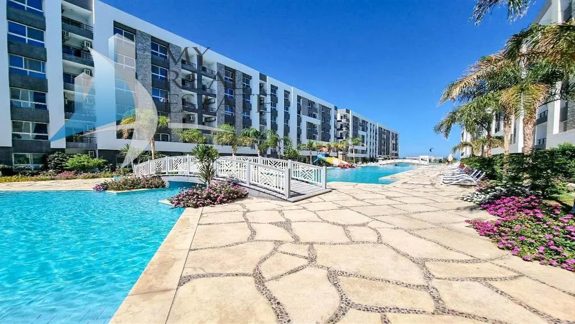 Furnished 1-Bedroom Apartment in Fanadir Bay