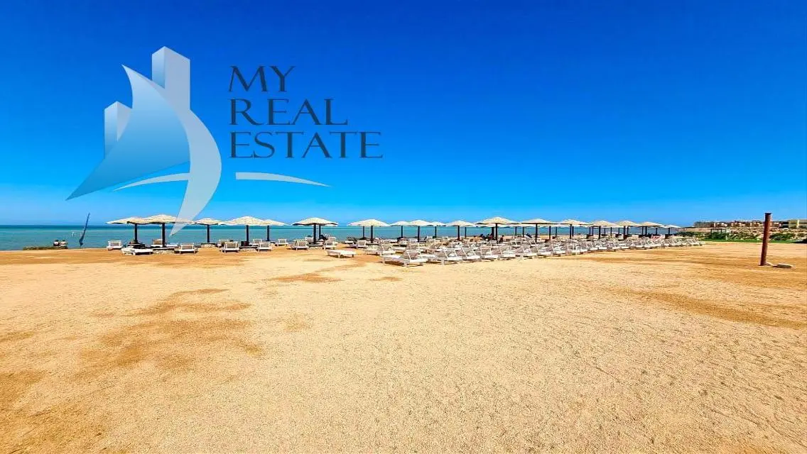 Furnished 1-Bedroom Apartment in Fanadir Bay
