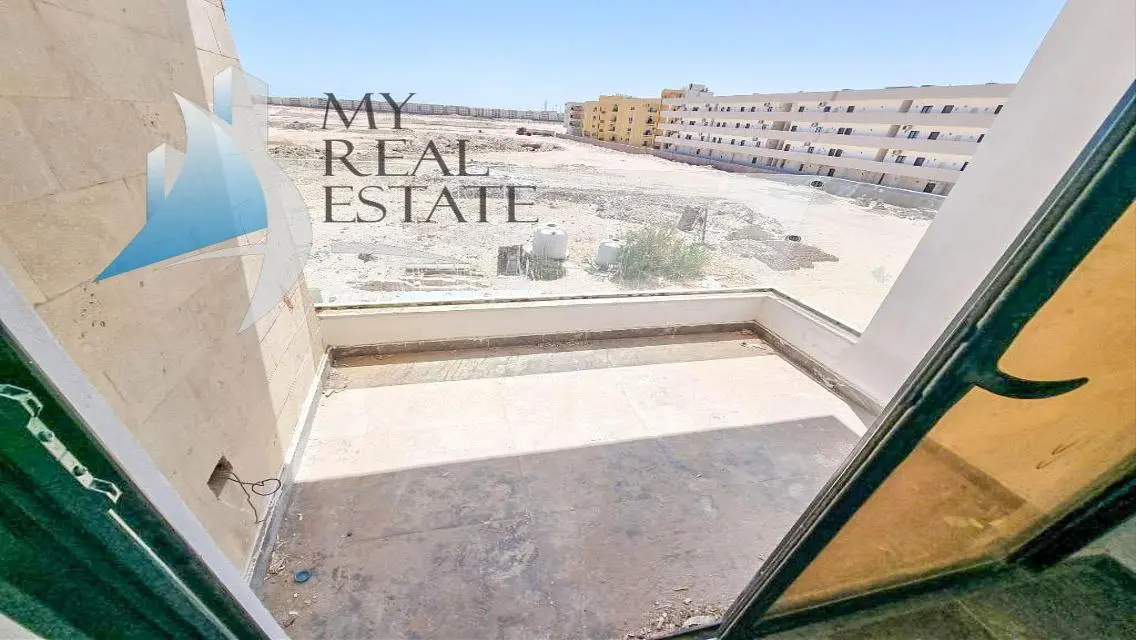 شقة ثلاث غرف نوم في مجمع Aqua Infinity Resort