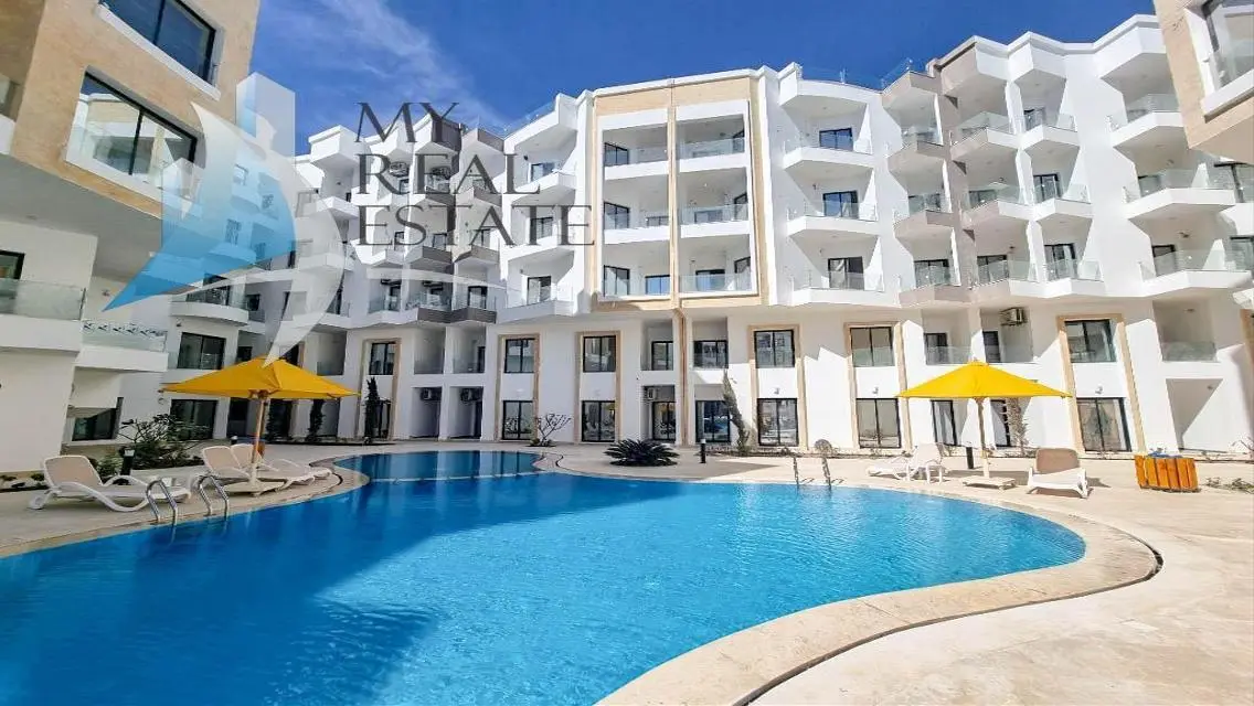 شقة ثلاث غرف نوم في مجمع Aqua Infinity Resort