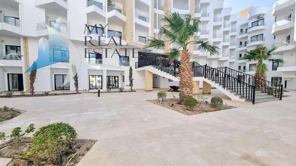 شقة ثلاث غرف نوم في مجمع Aqua Infinity Resort