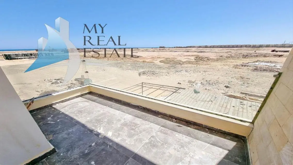 شقة ثلاث غرف نوم في مجمع Aqua Infinity Resort