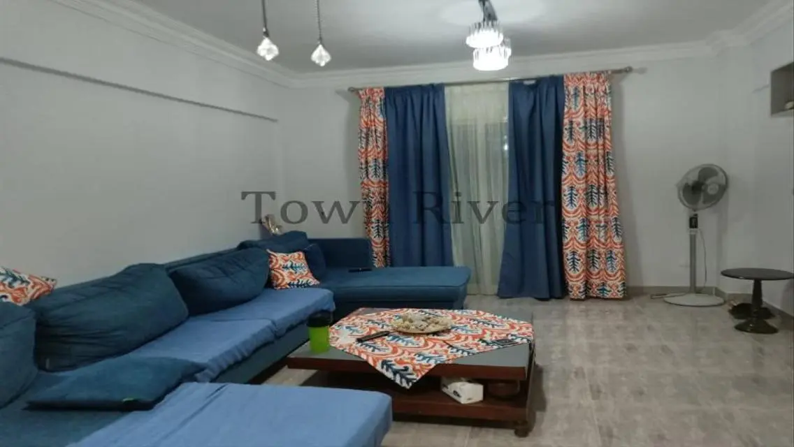 Stunning Apartment with Lakeview and Private Garden