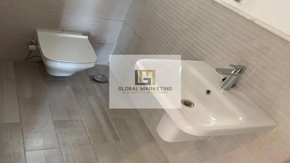 Modern Apartment with All Amenities