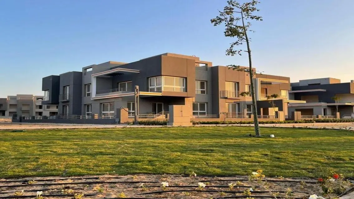 Luxury Villa for Sale with Large Space, Pool, and Private Garden