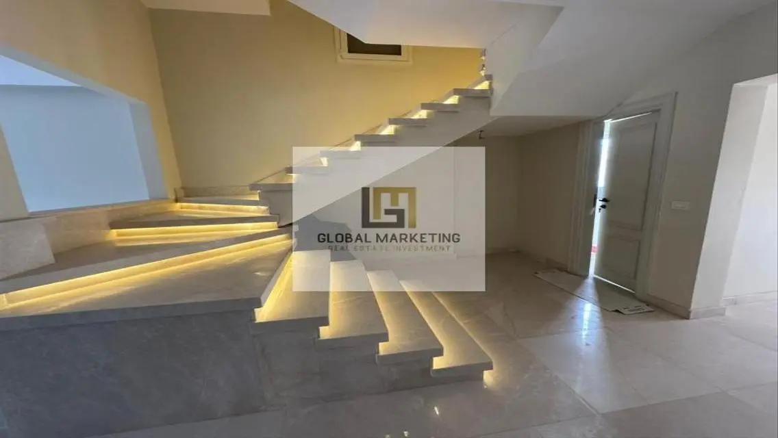 Luxury Villa for Sale in HPL-HDF at Price 180,000