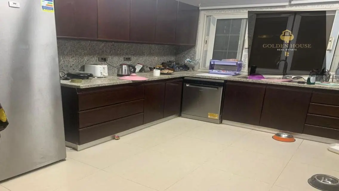 Luxury Apartment in Mountain View Hyde Park