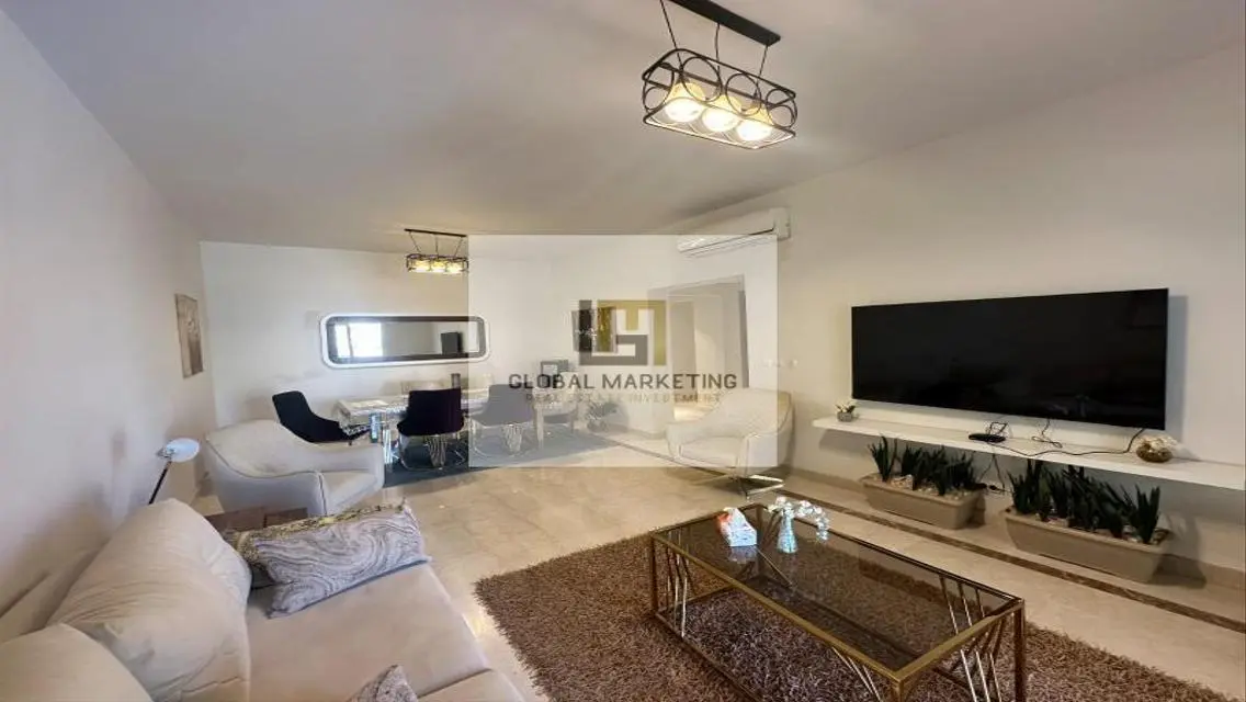 Luxurious 2-Bedroom Apartment with Private Pool in the Heart of the City