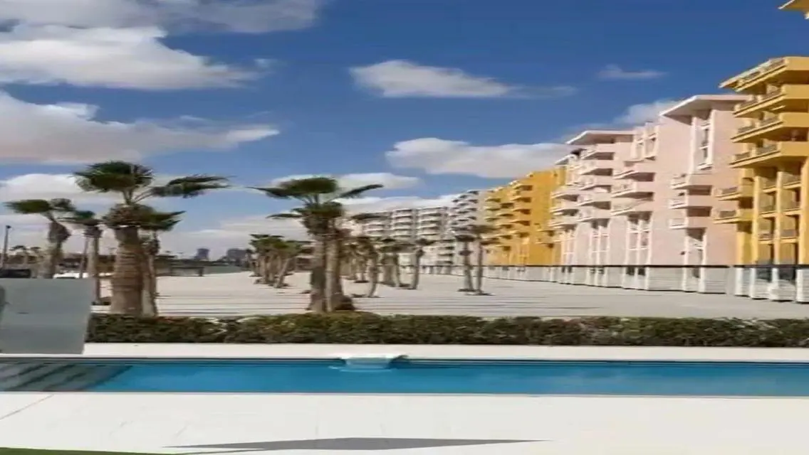 شقة فاخرة مع إطلالة رائعة على البحيرات