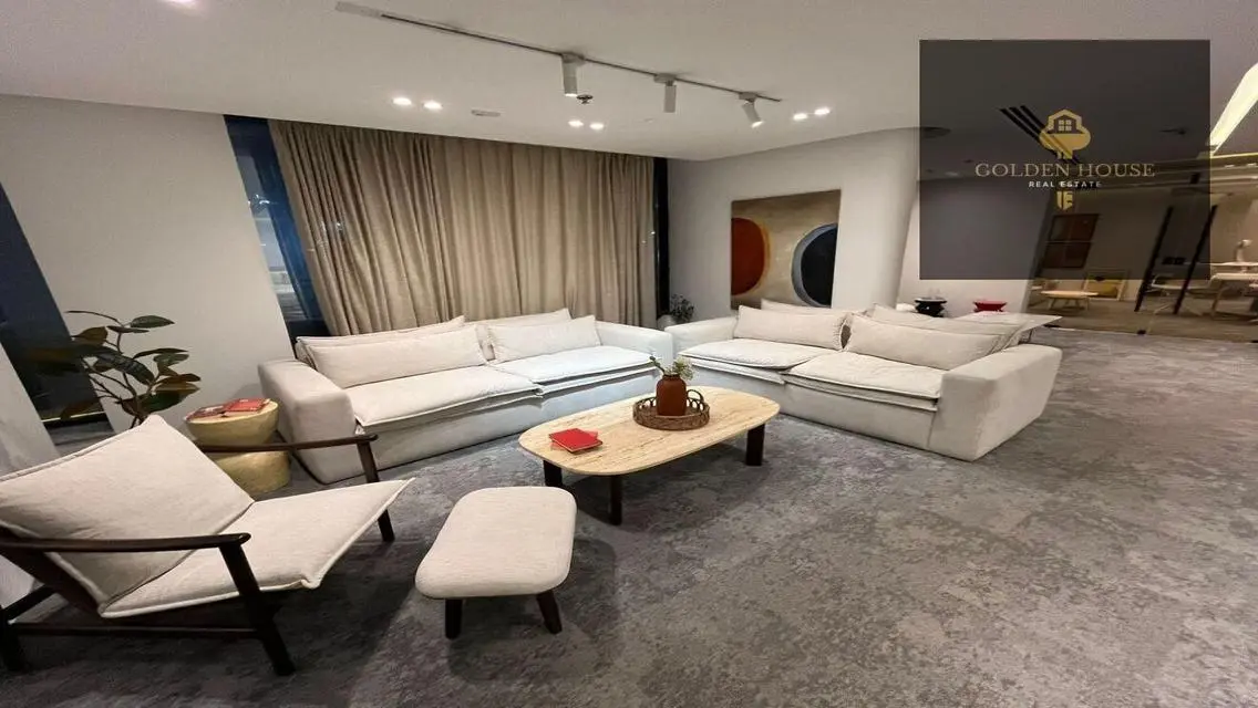 Stunning Lake View Apartment for Sale