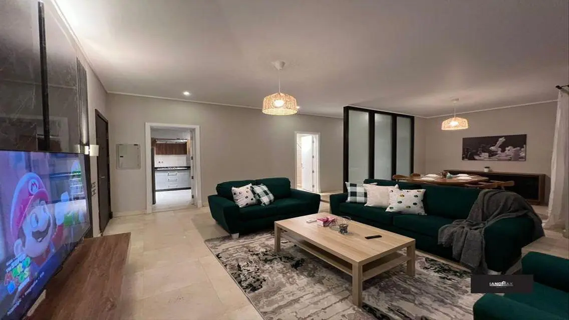 Luxury Apartment with Two Bedrooms in Prime Location Near Cinema