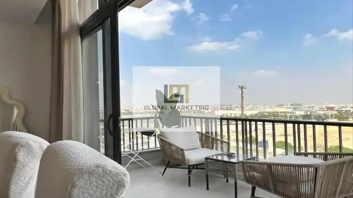 شقة فاخرة 3 غرف نوم متاحة للإيجار