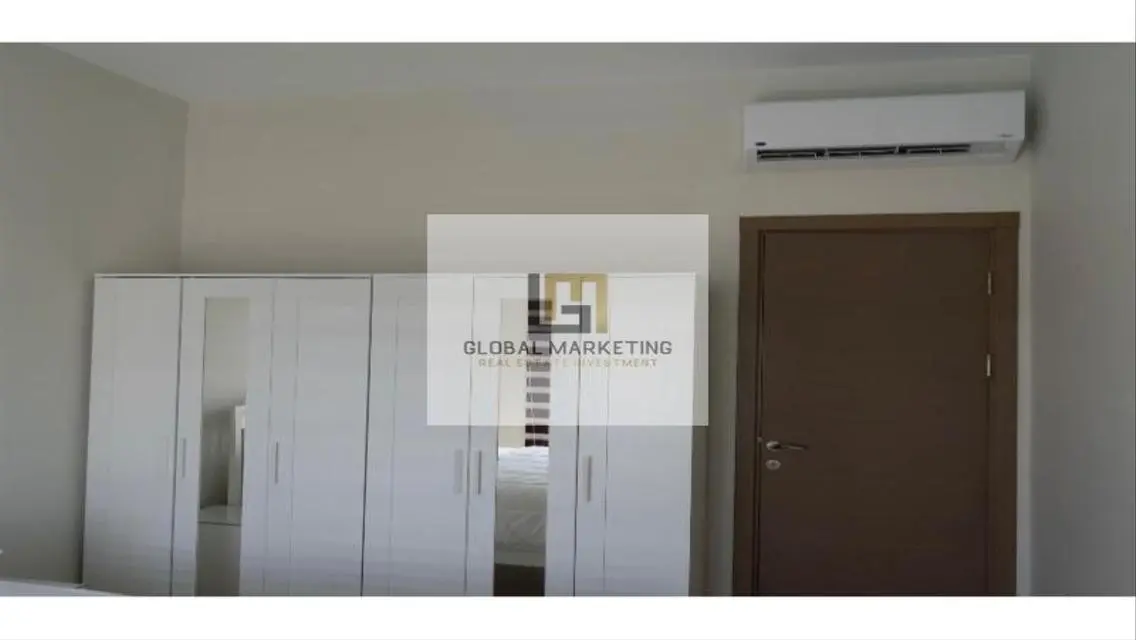 Luxurious Apartment with Modern Design in the City Center