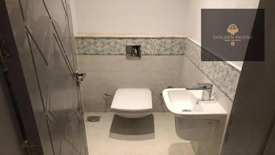 Luxury Apartment for Sale at 89000 EGP