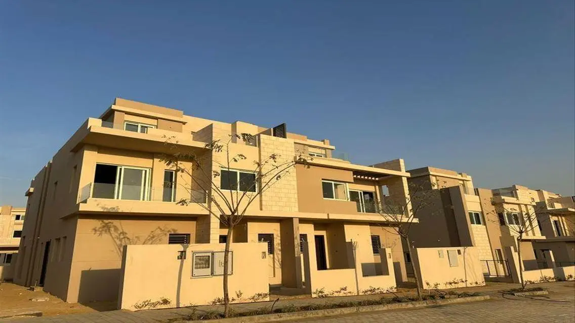 شقة فاخرة للبيع بتشطيبات عصرية