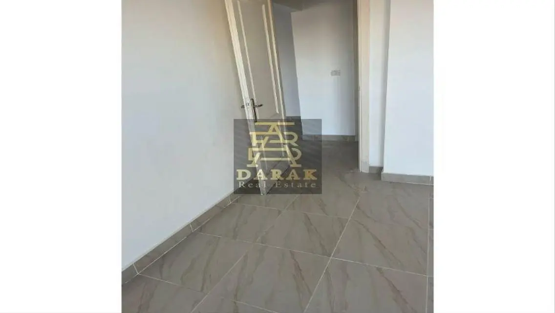 Stunning Apartment in East Business Park