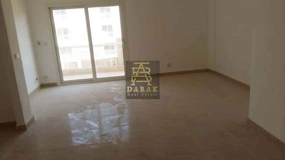 Luxurious Apartment in East Business Hub - Madinaty