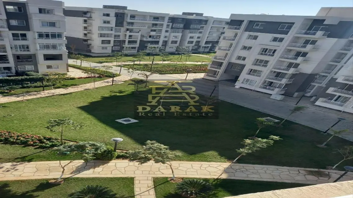 Luxurious Apartment in East Business Hub - Madinaty
