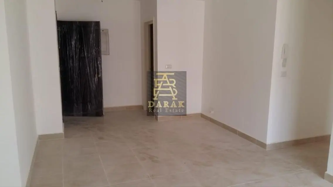 Luxurious Apartment in East Business Hub - Madinaty